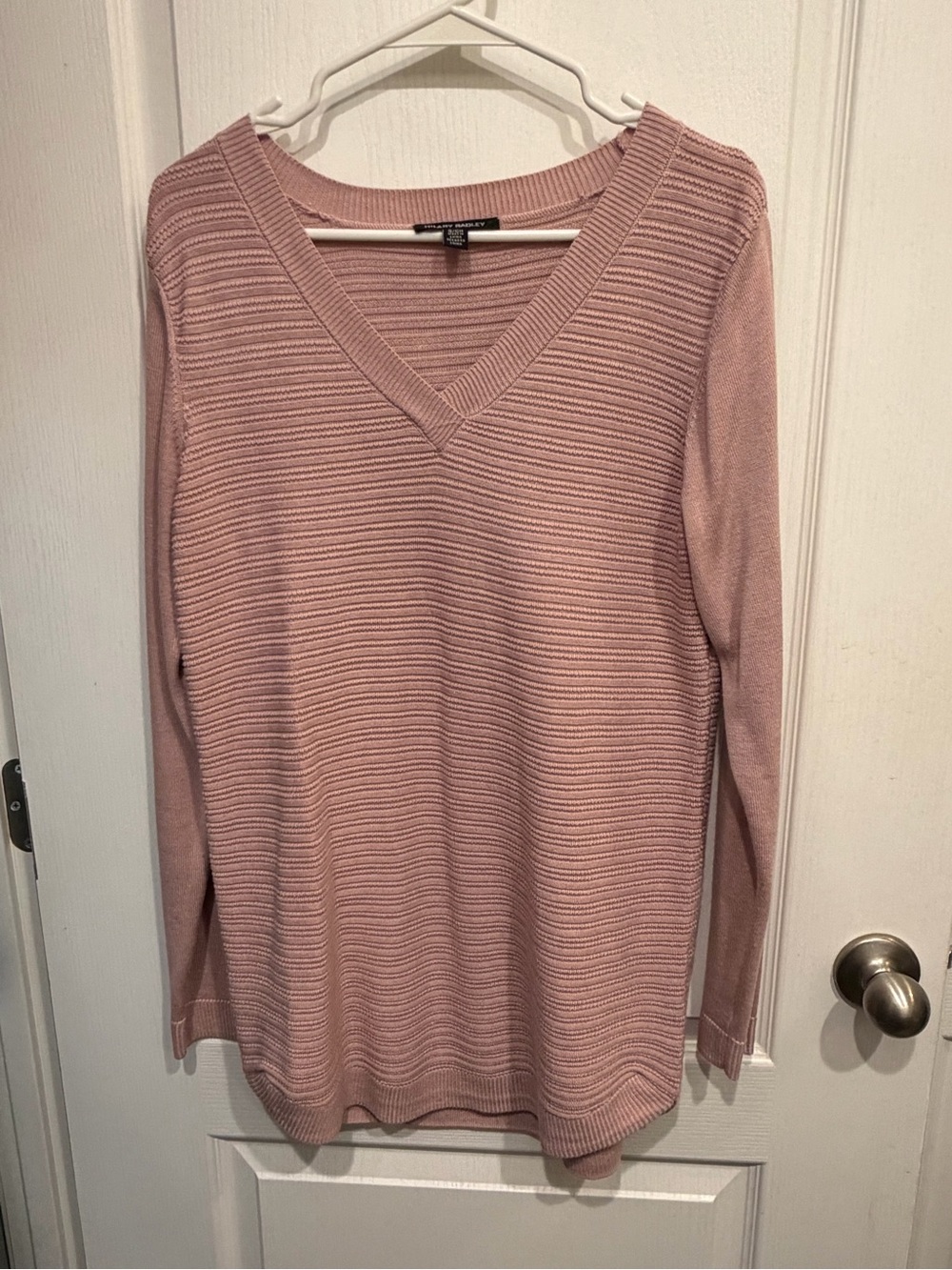 Hilary Radley Blush Ribbed V-Neck Pullover